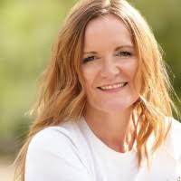 400+ "Tess Brooks" profiles