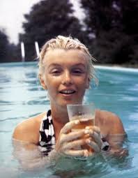 The Real Norma Jean Mortensen Baker In A Pool In Connecticut 1955 Rare Marilyn Monroe Marilyn Monroe Photos Norma Jean
