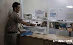 Sehingga tak perlu lagi menghabiskan waktu lama mengantri di rumah sakit. Pns Cerai Gaji Akan Dipotong Bkn Hanya Untuk Pria Okezone Economy
