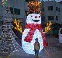 [Hot Item] Large Outdoor Christmas Snowman Motif Lights for Street  Decorations