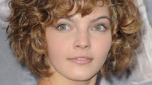 But there's one thing that even the wildest waves, springiest curls, and bounciest coils can agree on: How To Make Thin Curly Hair Look Thicker The Skincare Edit