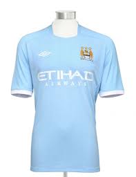 Dieser beitrag wurde zuletzt von newdiego1991 am 29.07.2011 um 17:41 uhr bearbeitet. Manchester City Home Shirt 2010 2011