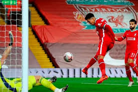 Alisson menyambut bola umpan tendangan sudut dan menyundul bola hingga gol. Com Volta De Alisson E Gol De Firmino Liverpool Vence De Virada No Ingles Super Noticia