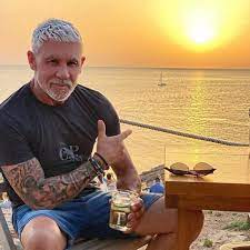 Lineker's bar now has branches in the costa del. Wayne Lineker S Colourful Life From Rift With Brother Gary To Stunning Model Daughter Daily Star