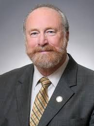 Regents to Legislature: Remove financial threat from higher ed