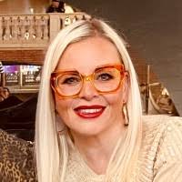 300+ "Tindle" profiles