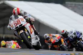 Le Mans Moto Gp 2011 Davanti A Lorenzo Dovi E Vale