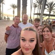 Leigh Lanham (@leigh_lanham)