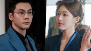 Esther Mun's Instagram, Twitter & Facebook