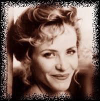 Clare Wren as Rachel Dunne