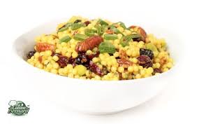 La Cuisine De Bernard Salade De Couscous Geant Aux Canneberges Et Noix De Pecan Salade Couscous Alimentation Whole Foods Market