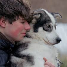 Dolly Pearce's Instagram, Twitter & Facebook