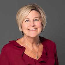 Betty Landwehr's Instagram, Twitter & Facebook