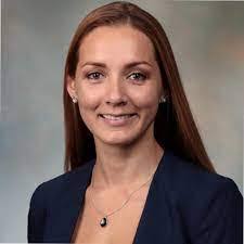 Nellie Mayo's Instagram, Twitter & Facebook