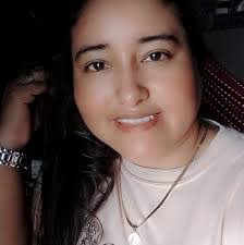 Betsy Olvera's Instagram, Twitter & Facebook