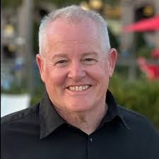 Amy Kundinger's Instagram, Twitter & Facebook