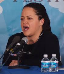 Anna Holmes's Instagram, Twitter & Facebook