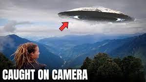 Top 30 Real UFO Sightings Caught on Camera | Jaw-Dropping Footages of UFO  Encounters! - YouTube