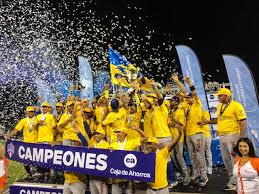 La federación panameña de béisbol (fedebeis) decidió permitir la entrada a los aficionados para las series semifinal y final del lii campeonato nacional de béisbol juvenil, copa caja de ahorros, 2021. Campeonato De Beisbol Juvenil 2021 Ya Tiene Fecha De Inicio Y Sera Con Nuevo Formato Jmdeportes Com