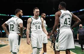 Our full team depth charts are reserved for rotowire subscribers. Milwaukee Bucks Panic Or Patience On Three Struggling Bucks