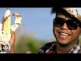 Javier Fabian's Instagram, Twitter & Facebook