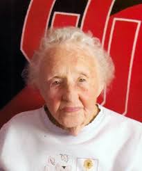 Mary Sansbury's Instagram, Twitter & Facebook