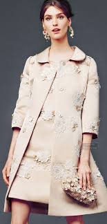 Abiti da cerimonia eleganti per la mamma della sposa o per signore economici on line su misura scontati in offerta speciale con spedizione gratuita e nessuna spesa doganale. La Mamma Della Sposa Elegante E Chic La Fata Madrina Alessandra Cristiani Fashion Fashion Outfits Beautiful Outfits