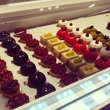 Pin On Patisseries Et Maisons De Douceurs