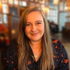 Faye Lloyd's Instagram, Twitter & Facebook