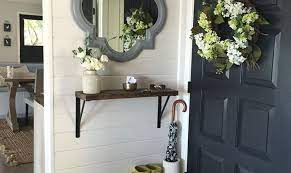 They are very functional for you as you step out of your house or greet guests as they enter. 18 Entryway Mirror Ideas That Are Absolutely Captivating
