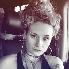 Kaci Klintworth (34)