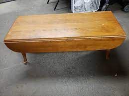 Choose from 100+ antique drop leaf tables, prices from £110 to £16,500. Ethan Allen Double Drop Leaf Coffee Table Texas Estate Antique Consignment Auction Vintage And Antique Furniture Trunks Lamps And More Equip Bid