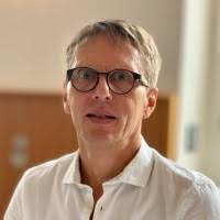 30+ Profile mit dem Suchbegriff „Heyne“