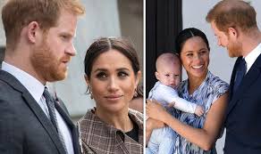 Noch vor wenigen tagen hieß es, dass der sohn von harry und meghan, archie harrison, bei der großen reise dabei sein werde. Meghan Markle And Harry S Son Archie To Grow Up As American Child With American Accent Royal News Express Co Uk