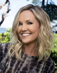 Happy birthday to Emilie Ullerup (born: October 27,  1984)🎏🎊🎂🎉🪅🎈🎁🥳💐🎗