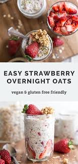 Easy Strawberry Overnight Oats Fit Mitten Kitchen Recipe In 2020 Strawberry Overnight Oats Best Overnight Oats Recipe Strawberry Breakfast
