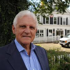 Cape Cod conservative talk show host Donald McKeag dies at 80