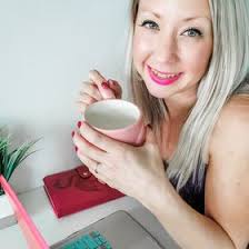 By Dani Thomson; Mompreneur Coach: Time Management & Productivity  (bydanithomson)