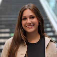 I am thrilled to be named to the Dean's List for the Fall 2024 semester at  the S.I. Newhouse School of Public Communications at Syracuse University! I  am looking forward to continuing