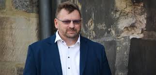 Můžete si objednat roušky na obličej i antibakteriální gely na ruce a desinfekce. Volny Volny Blok Meli Bychom Vyhlasit Sankce Vuci Usa Za Terorismus V Moskve Parlamentnilisty Cz Politika Ze Vsech Stran