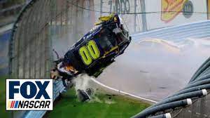 There were nascar sanctioned races at watkins glen prior to 1986? Worst Ever Watkins Glen Wrecks Spin Outs And Pile Ups Youtube