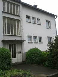 Aktuell befinden sie sich auf der ergebnisliste zu haus in mieten oder kaufen mit einem suchradius von 50km. 4 Zimmer Wohnung Zu Vermieten Rixbecker Strasse 116 59557 Lippstadt Soest Kreis Mapio Net
