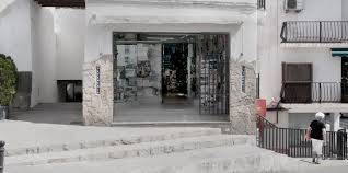 Librería Papelería Bou