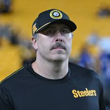 Coach Arthur Smith is 'Constructing' New Pittsburgh Steelers Offense Around  Aaron Rodgers