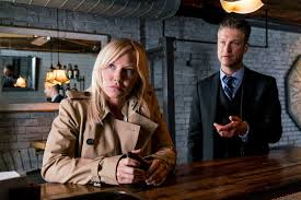 Rollins must revisit an old case when a child sent to juvenile detention is. Law Order New York Staffel 20 Moviepilot De