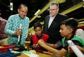 Pusat sains dan kreativiti terengganu (pskt) ~ info. Kakitangan Awam Terengganu Dapat Bonus Rm400