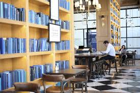 Waiting just outside the bustle of downtown st. Restaurant Review The Peabody In St Petersburg Echoes Successful Elements Of Sister Restaurant Oxford Exchange In Tampa