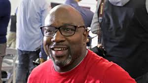 Sources: Kentucky expected to hire highly-regarded Big Ten running backs  coach