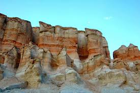 خلفيات عالية الدقة لأماكن جميلة في المملكة العربية السعودية Natural Landmarks Landmarks Mount Rushmore