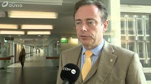 Bart albert liliane de wever (dutch: Bart De Wever De La Conquete D Anvers En 2012 A La Reconciliation De 2018